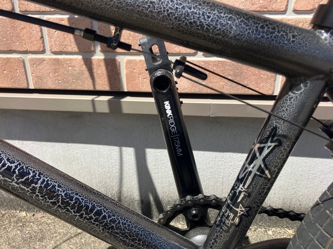 愛知県尾張地区発。割と綺麗なKINKストリート20インチBMX。土日手渡し希望