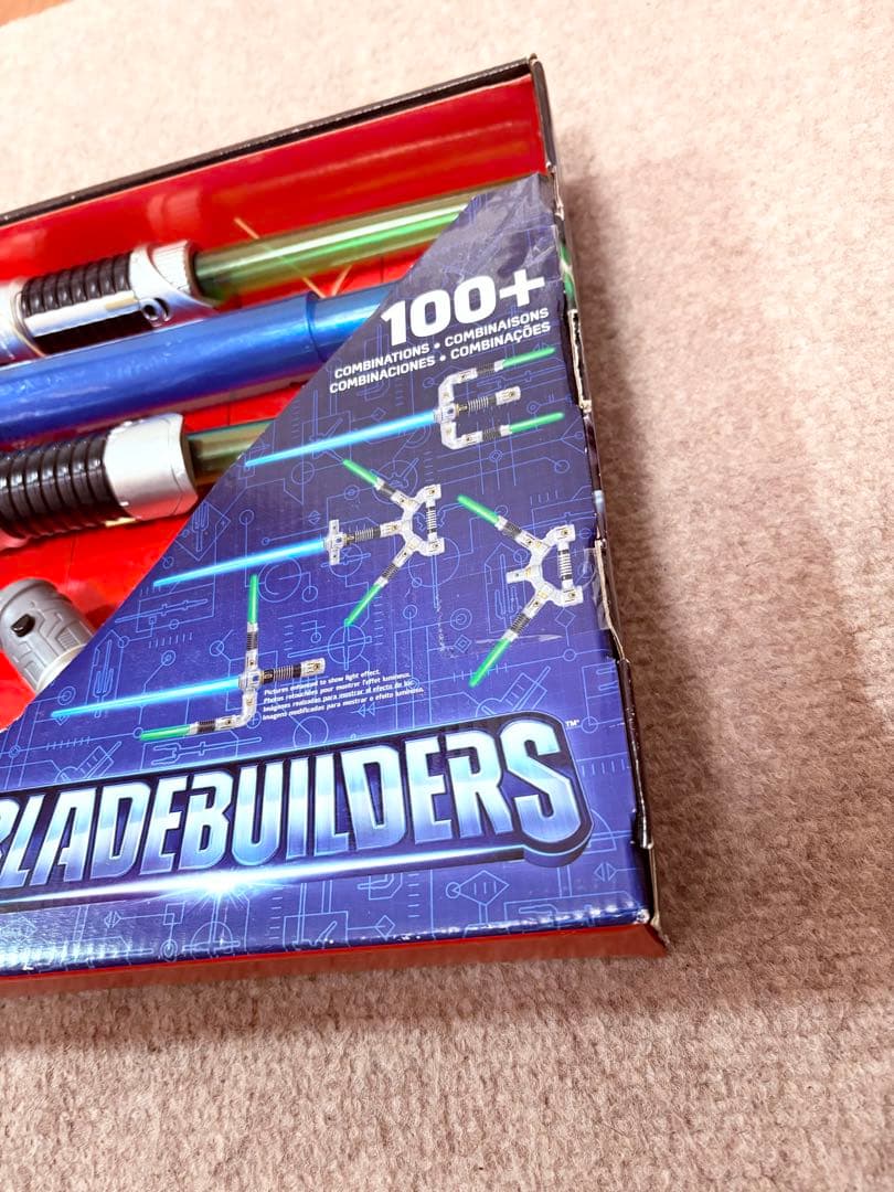 注目品！スターウォーズ ライトセーバーセットジェダイマスター 組み立て自由