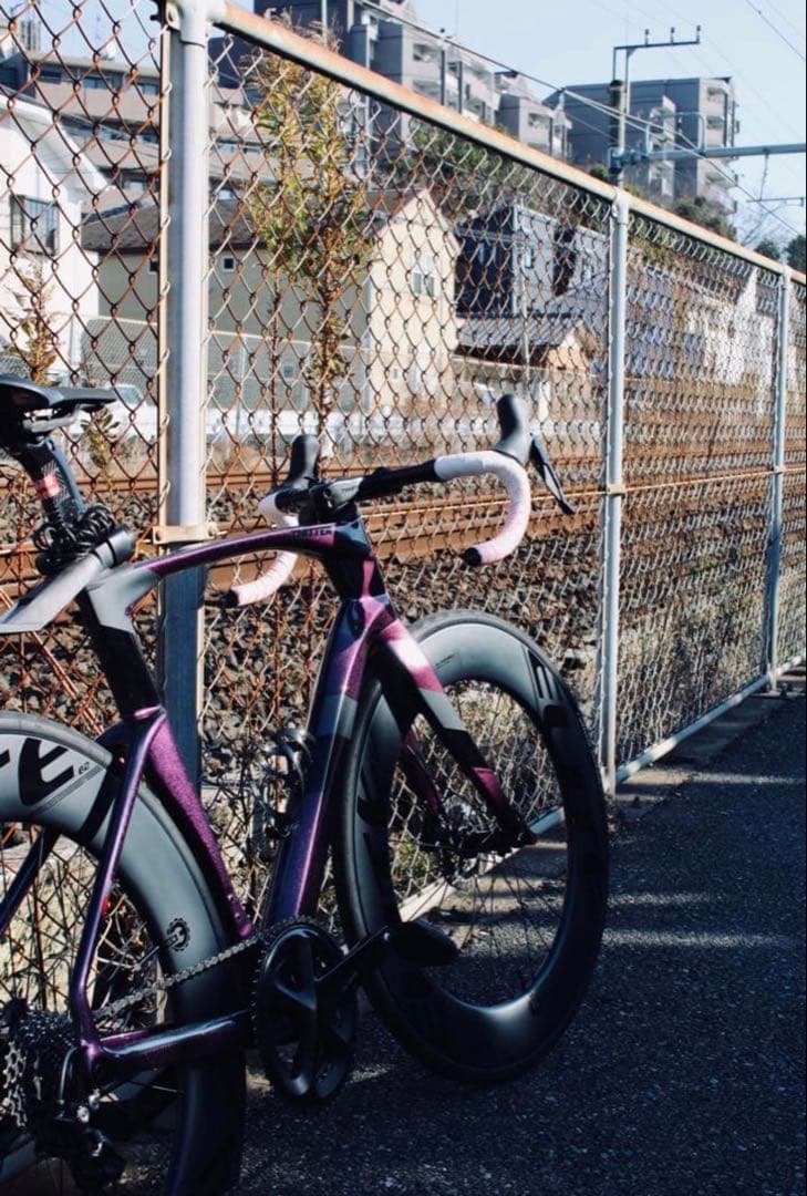 ロードバイクカーボンフレームセット