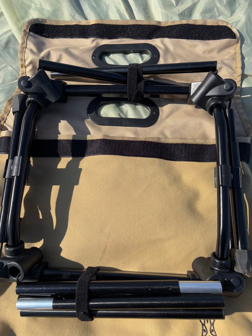 DOD アウトドアチェア スゴイッス　タン　収納バッグ付き