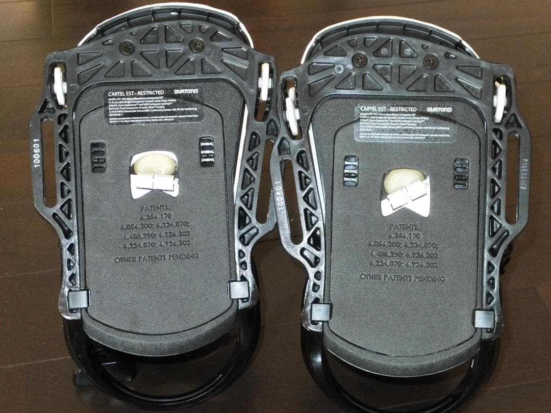 Burton ビンディング CARTEL EST　メンズMサイズ