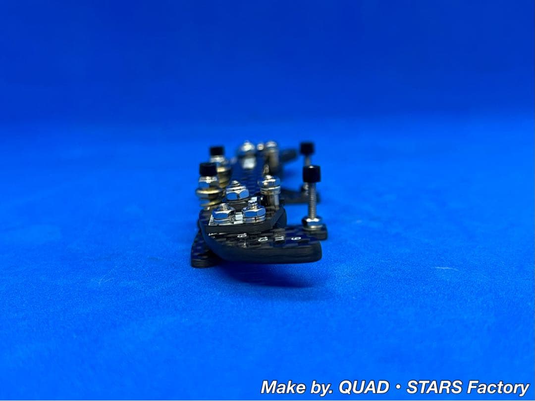 【ミニ四駆・MS用】2軸ATピボットバンパー＋段下げ3mm厚加工【シルバー】