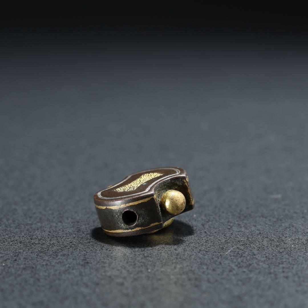 緒締玉　分銅形　象嵌　金工　骨董　印籠　R1434