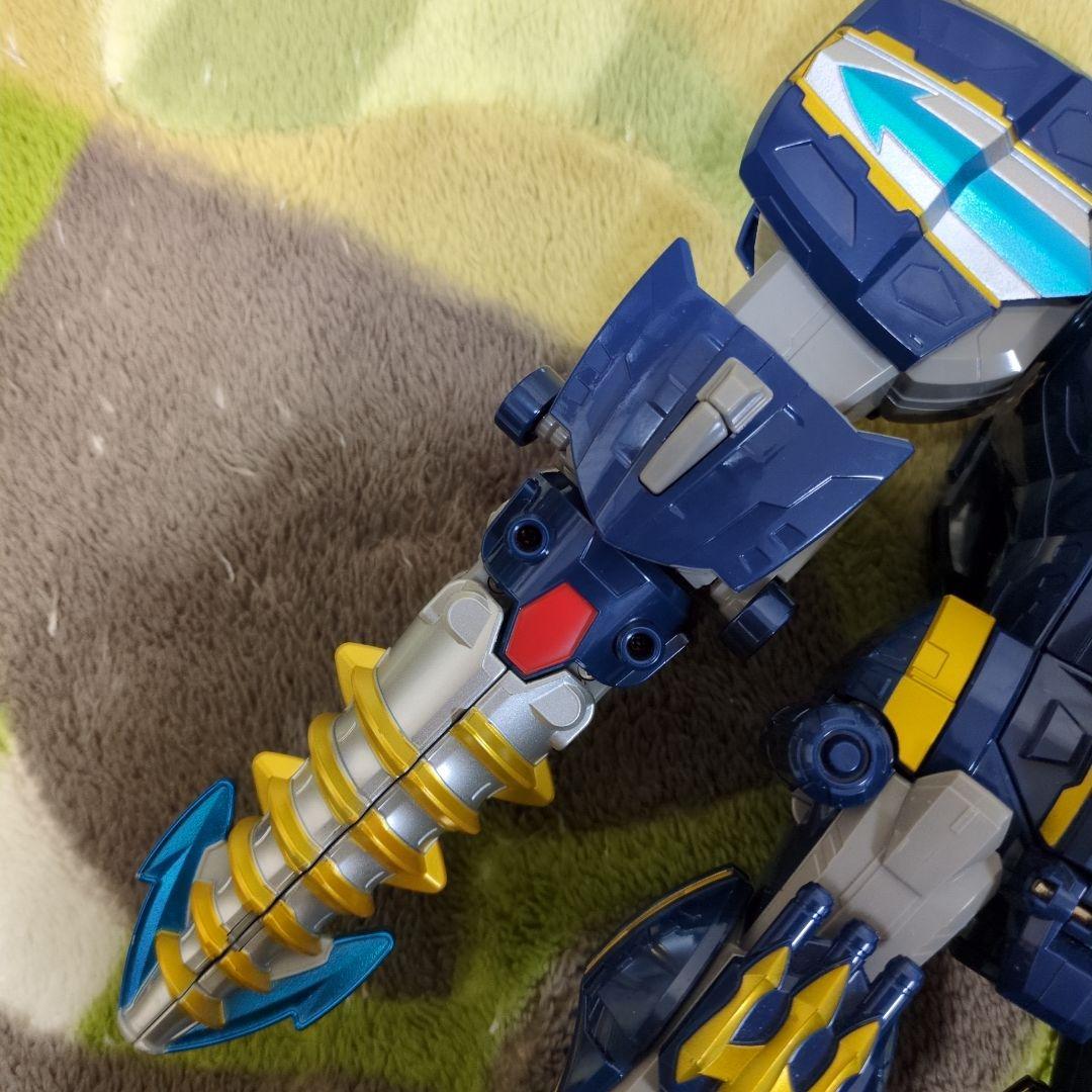 豪獣神　海賊戦隊　ゴーカイジャー　ゴウジュウジン　ロボット　ロボ　ゴジュウジャー