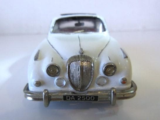 特価 SMTS (1/43) ジャガー ダイムラー 2.5 V8 Saloon