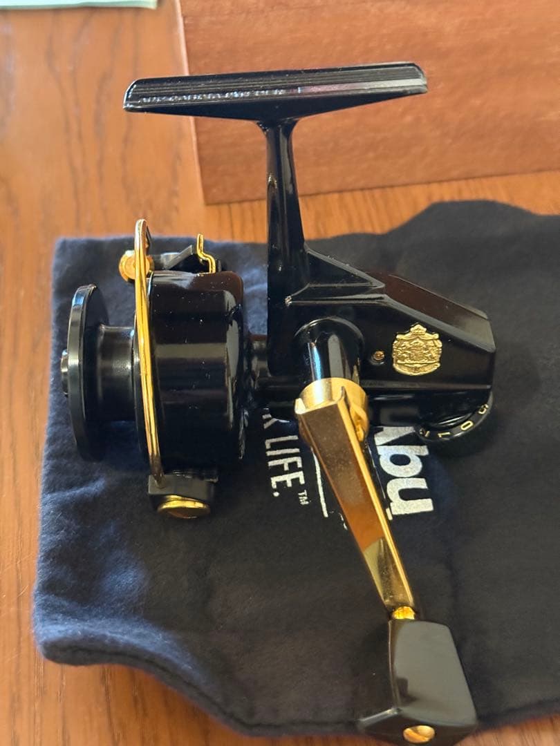 と*ろ様 《新品未使用》ABU カーディナル33 CDL ゴールドアルミスプール