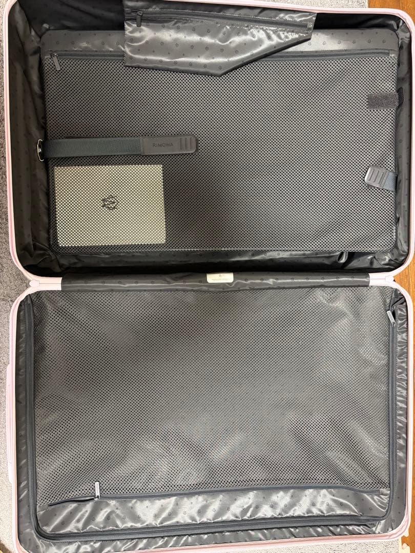 限定色！！RIMOWA国内完売品！バレリーナピンクEssential Lサイズ
