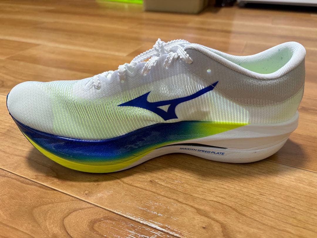 美品　お値下げしました。ミズノ　ハイパーワープエリート　メンズ27.5cm