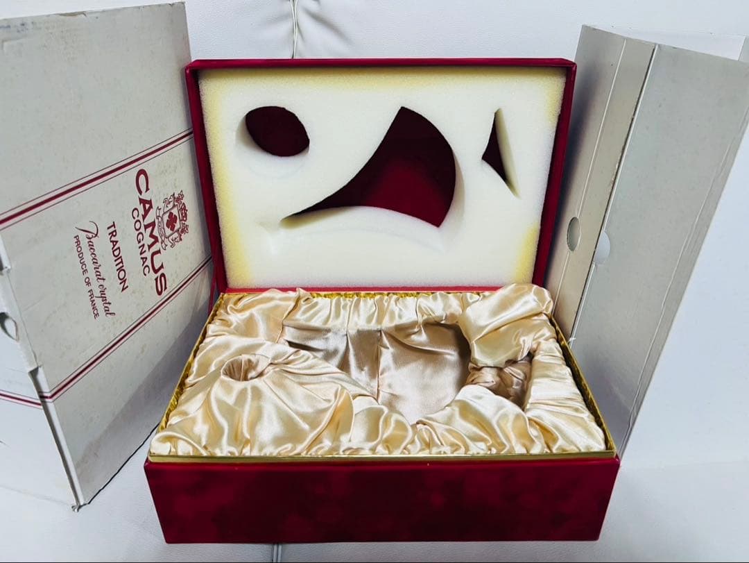 カミュ トラディション　バカラ　クリスタル　替栓　冊子　化粧箱　外箱付き！未開封