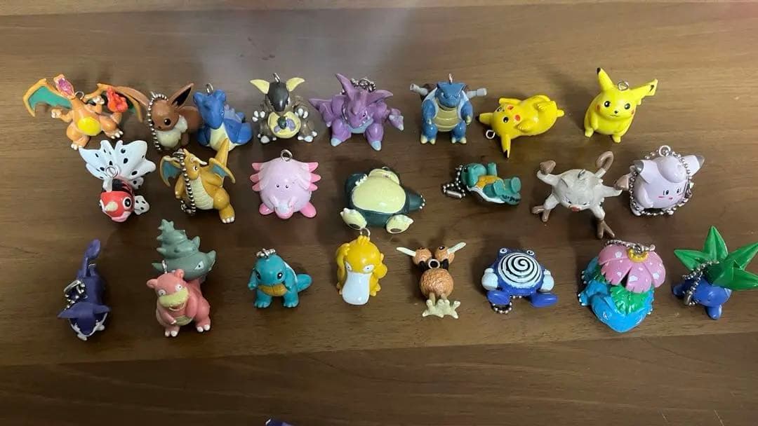 ポケモン　人形　ソフビ　キーホルダー　指はめ