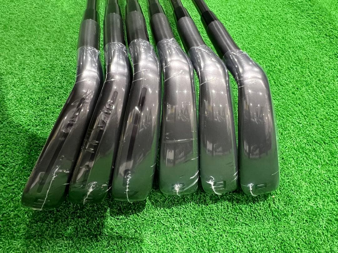 限定品　テーラーメイド P770 Designer Seriesアイアン