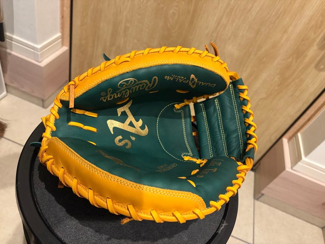 ローリングス　キャッチャーミット