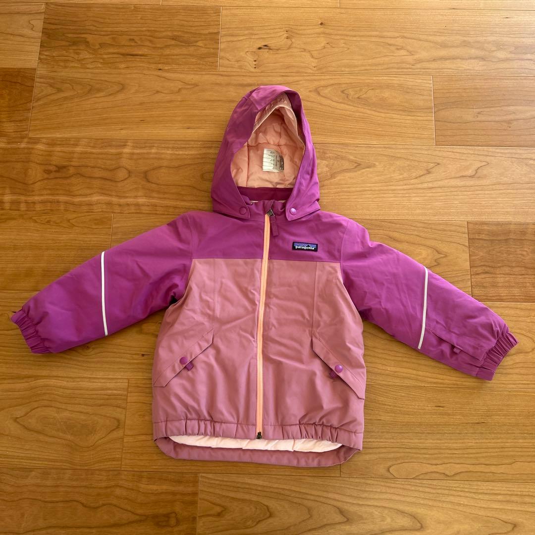 パタゴニア　スキーウェア　上下セット　3歳