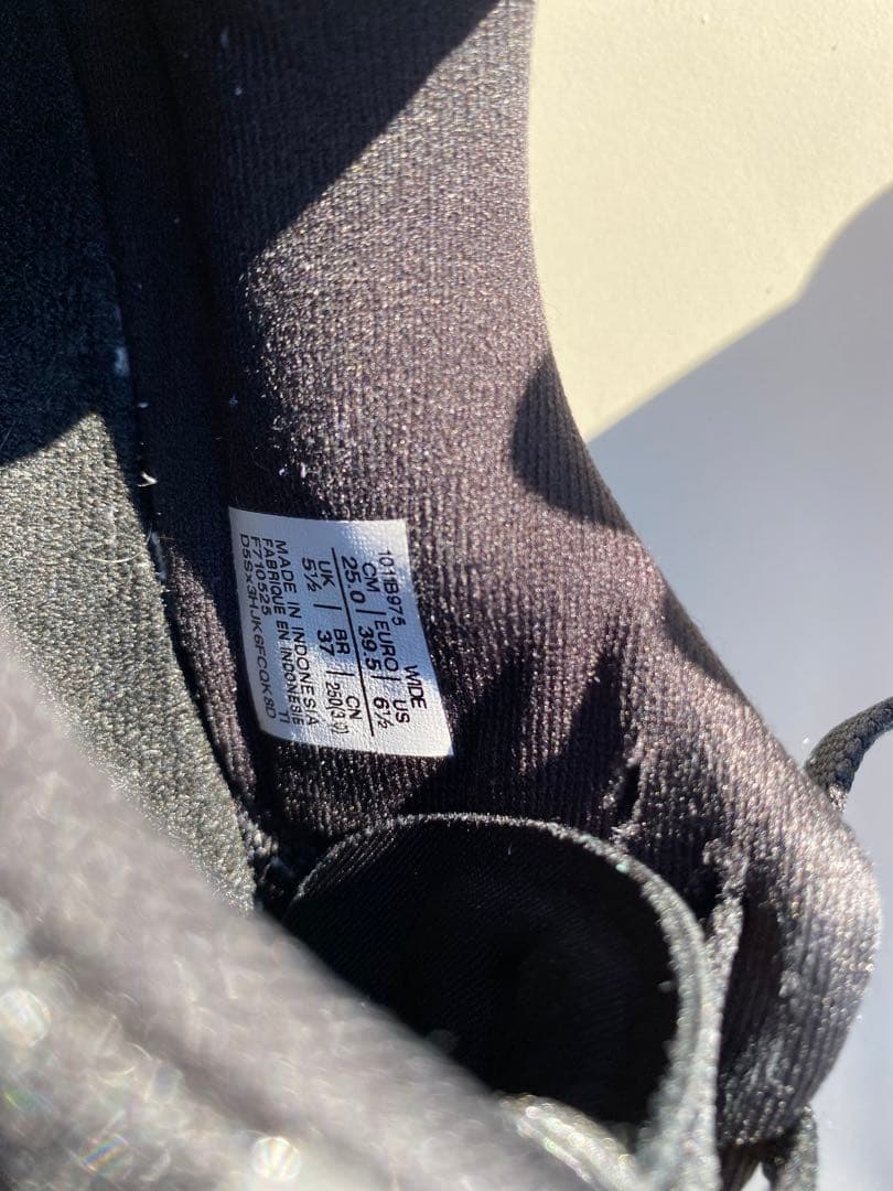 アシックス ノブァブラスト5 ランニングシューズ