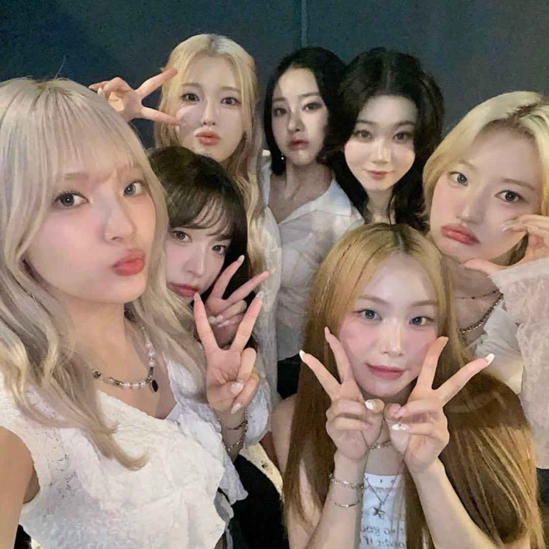 Billlie ション　直筆サイン入りポラロイド　11/1