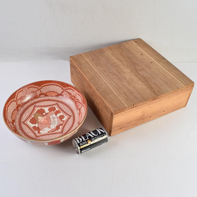 九谷焼　古九谷　八郎手　赤絵金彩　人物文　大鉢　時代箱付　D　R9433B