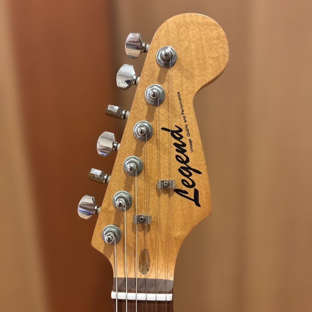 【Yummy】Legend ストラトタイプ トレモロアーム付 新品弦張替済