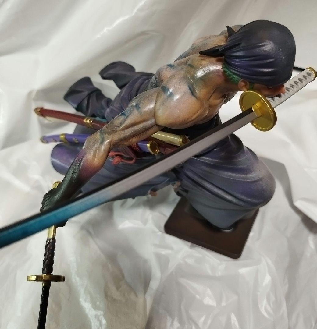 ONEPIECE　ワンピース　ゾロ　リペイント　フィギュア