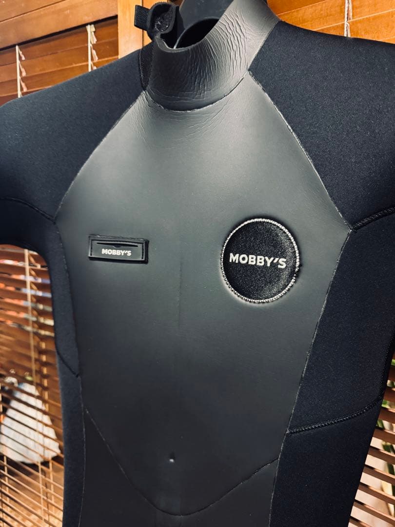 ⭐︎値下げしました⭐︎mobby'sモビーズ　フルスーツ　セミドライ6.5ミリ