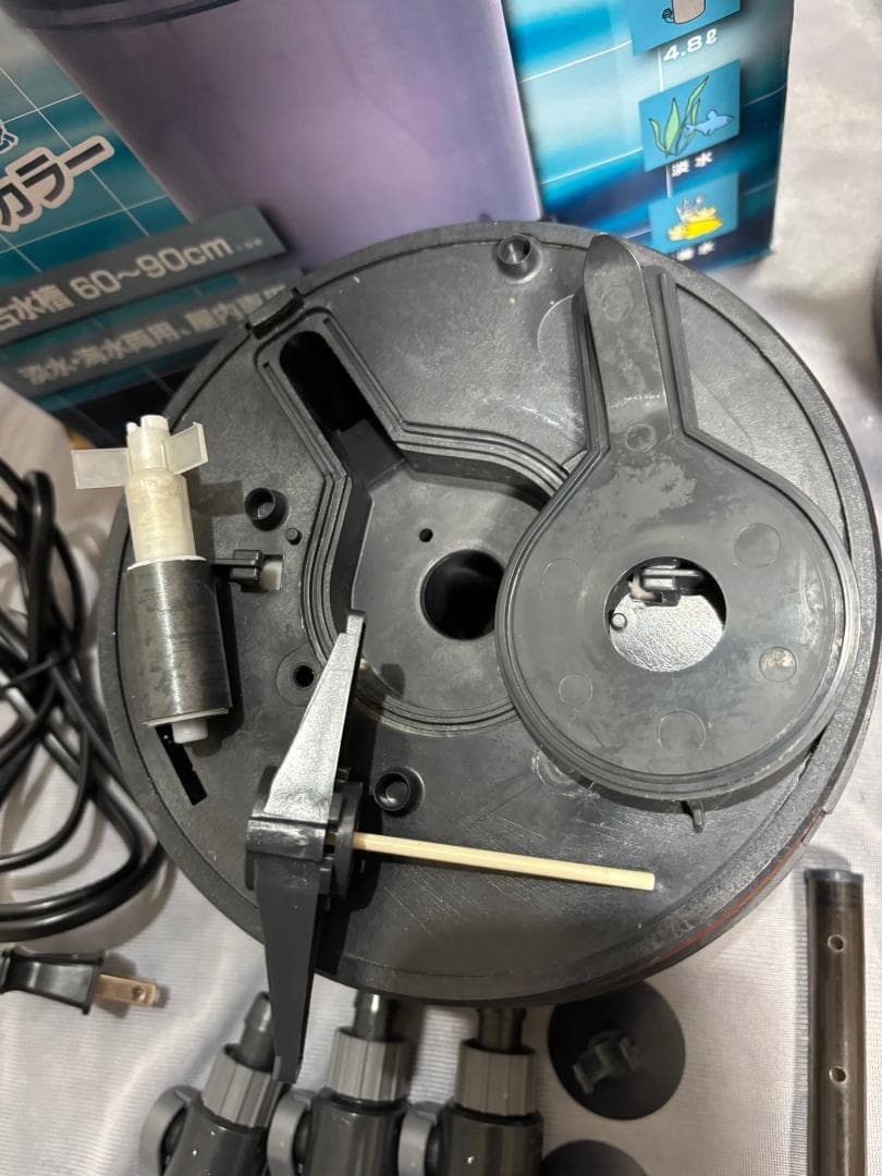 美品！ エーハイム２２１５ アクアリウム 外部フィルター 水草　熱帯魚　70周年