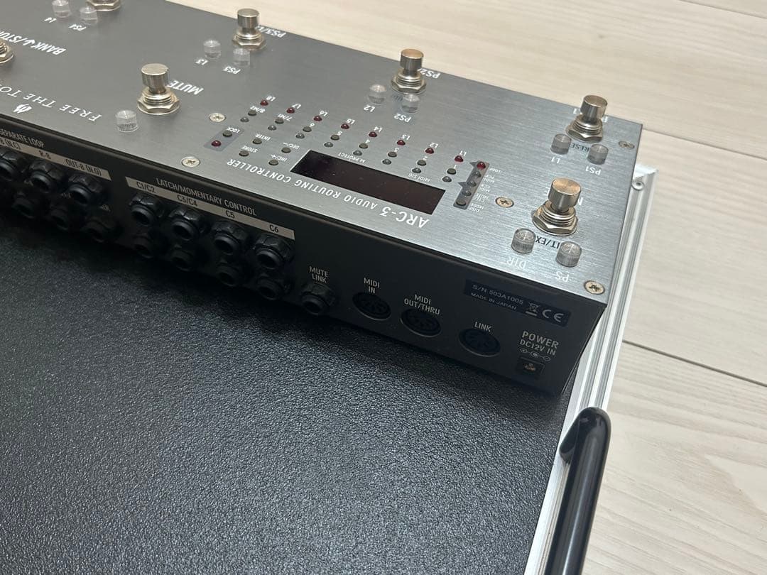 Free The Tone ARC-3 プログラマブルスイッチャー