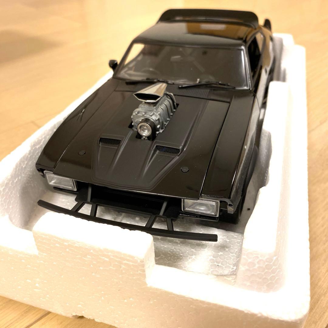 【大人気希少】限定品AUTOart マッドマックス2アップグレードバージョン