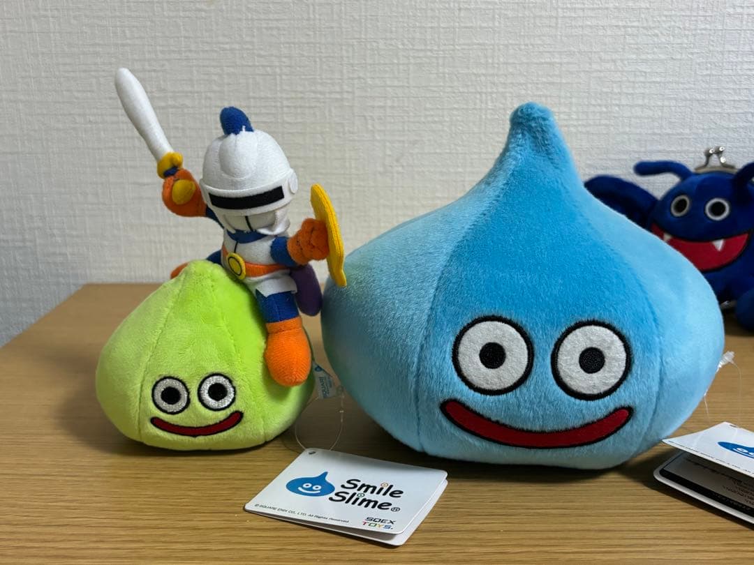 ドラゴンクエスト　スマイルスライム　ぬいぐるみ　がまぐち等　7点