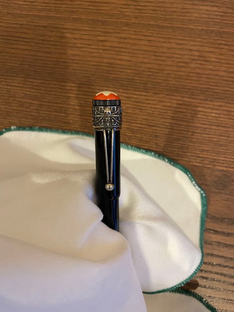 MONTBLANC ヘリテイジ ルージュエノワール スパイダー メタモルフォシス