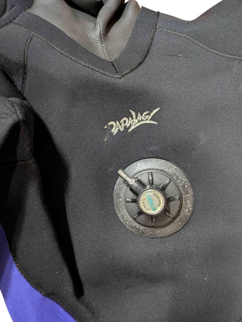 ダイビングスーツ