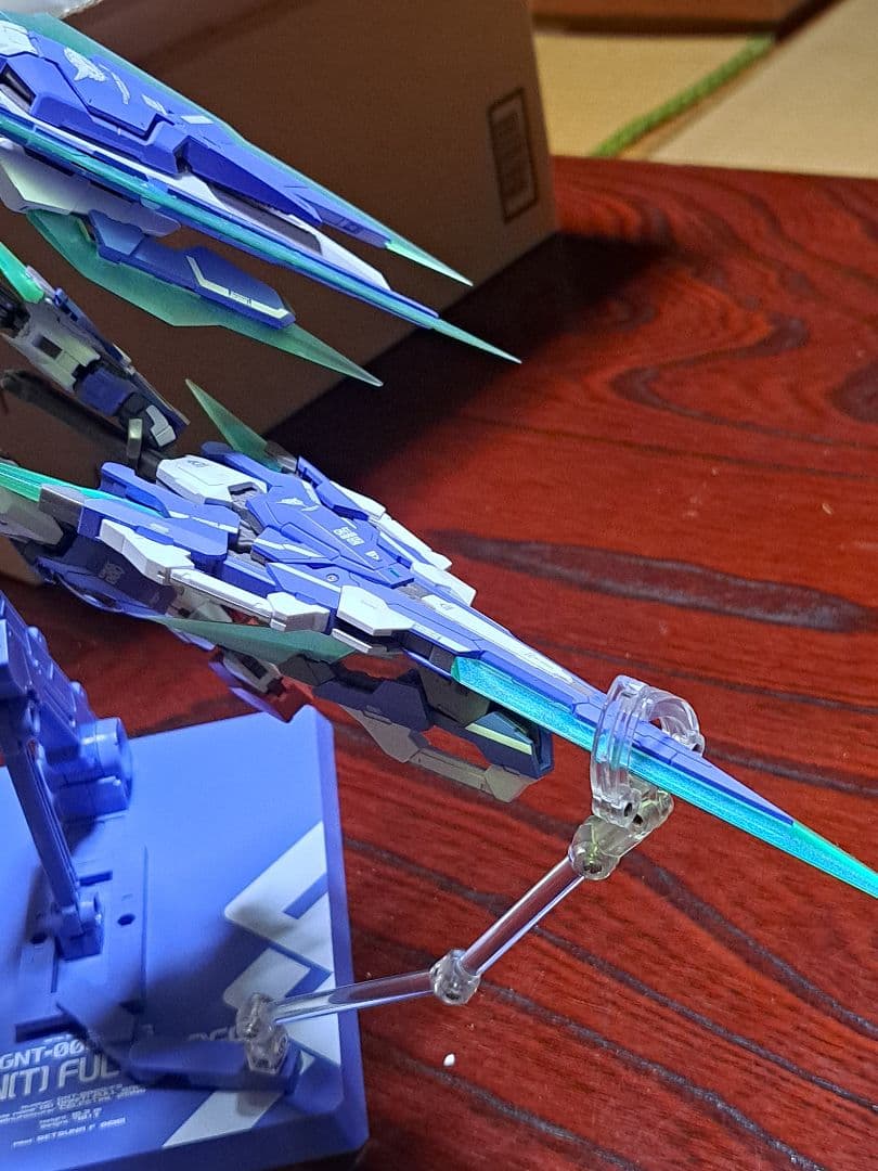 L BUILD ダブルオークアンタフルセイバー＋フルセイバー