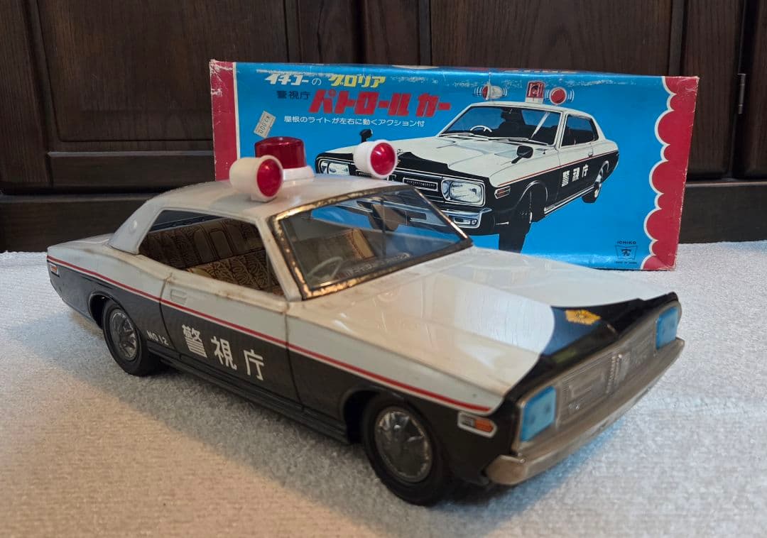 【年代物】【箱付】イチコー　グロリア　パトロールカー　ブリキ