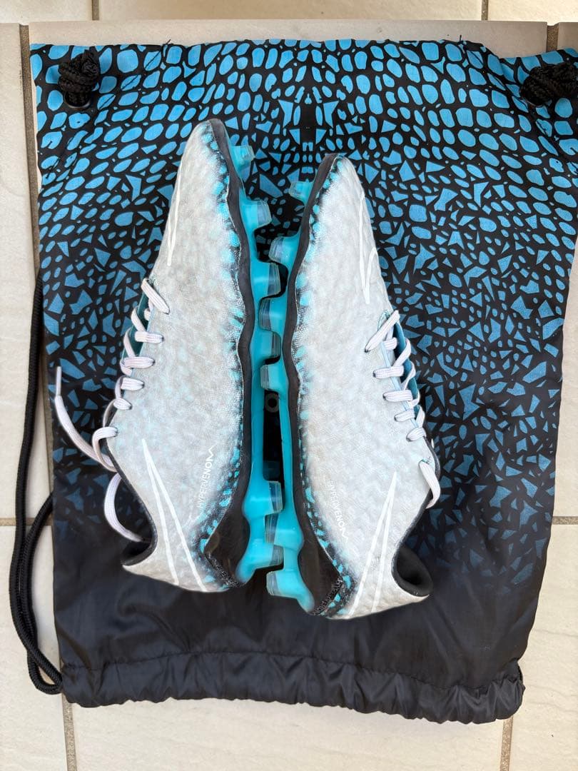 Nike Hypervenom Phantom RGN HYDRA 25センチ