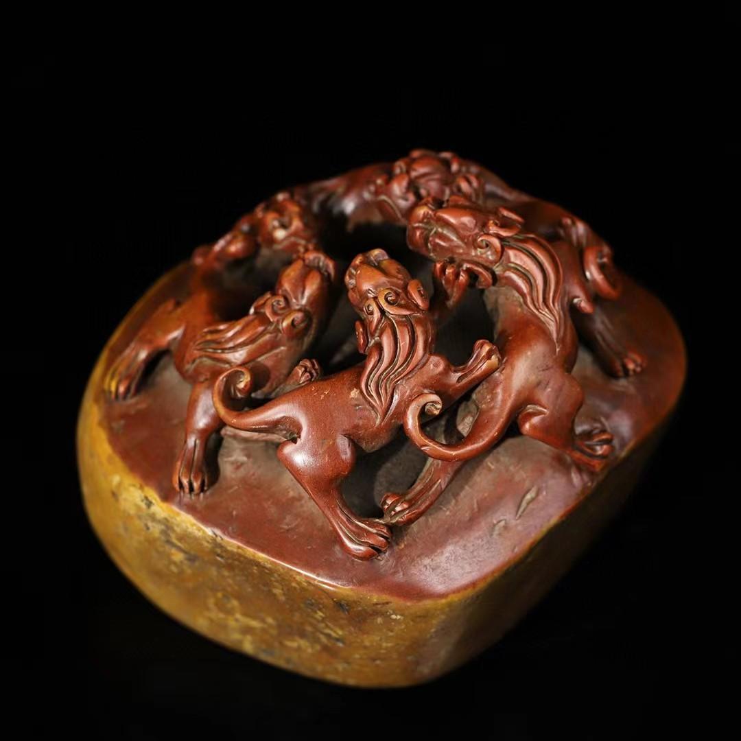 中国古美術・旧蔵螭虎龍钮随形の印鑑・寿山石朱砂红原石彫り・書道・文房具・置物