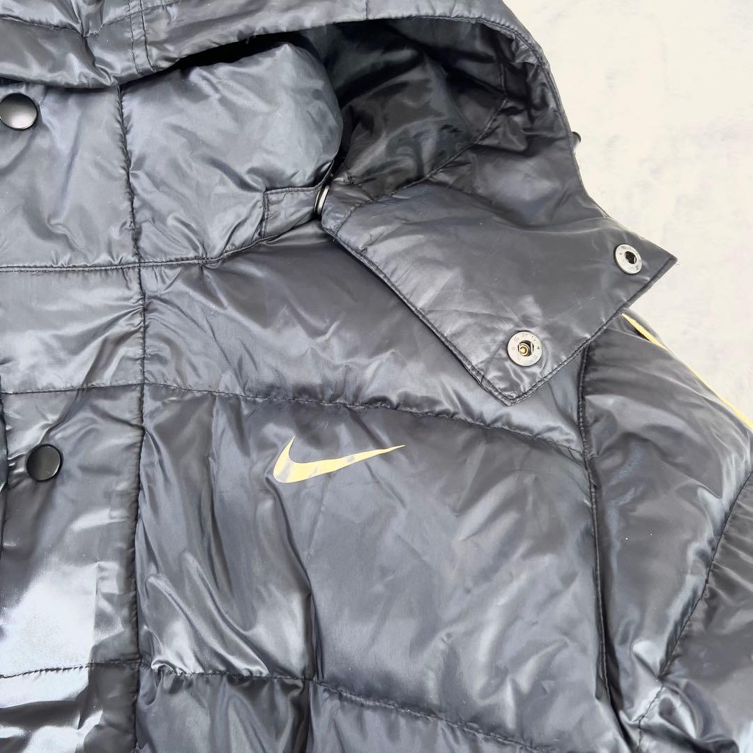 ナイキ　ダウンベンチコート　ブラック/ゴールド　M