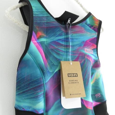新品　ION Amaze 海外ブランド　ショーティ　ウエットスーツ　1.5