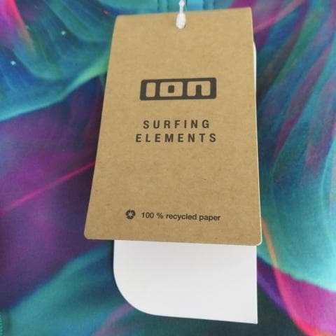 新品　ION Amaze 海外ブランド　ショーティ　ウエットスーツ　1.5