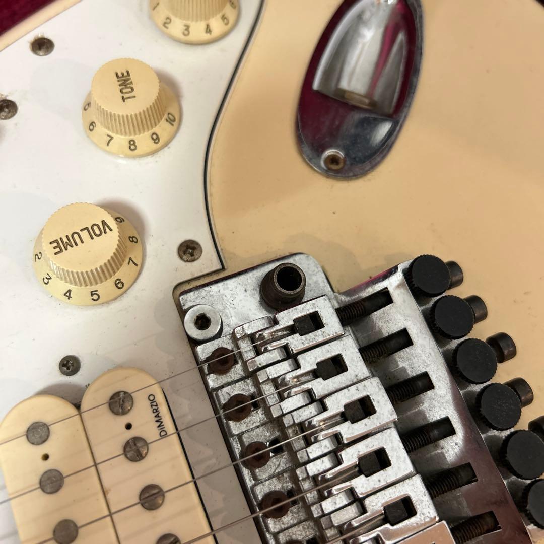 BON JOVI リッチー・サンボラ モデル ギター ストラトキャスター