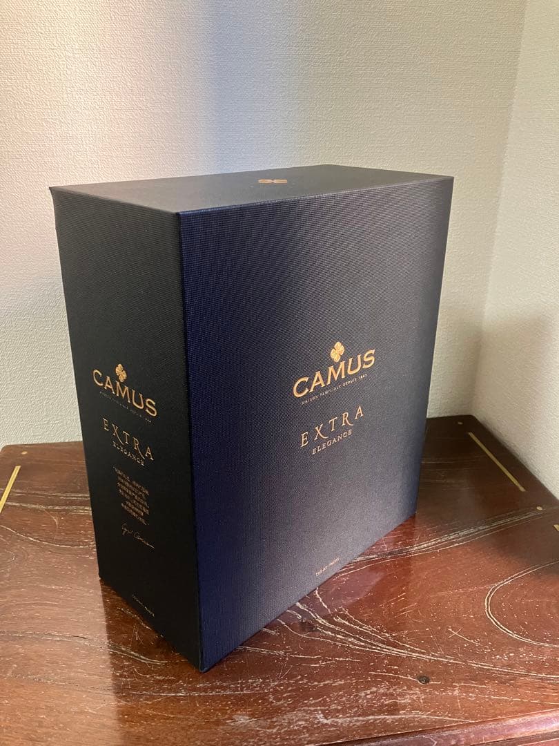 CAMUS EXTRA ブランデー　ELEGANCE