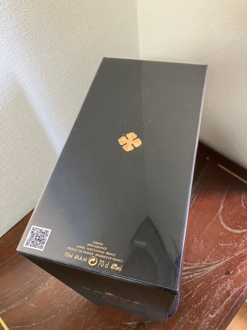 CAMUS EXTRA ブランデー　ELEGANCE