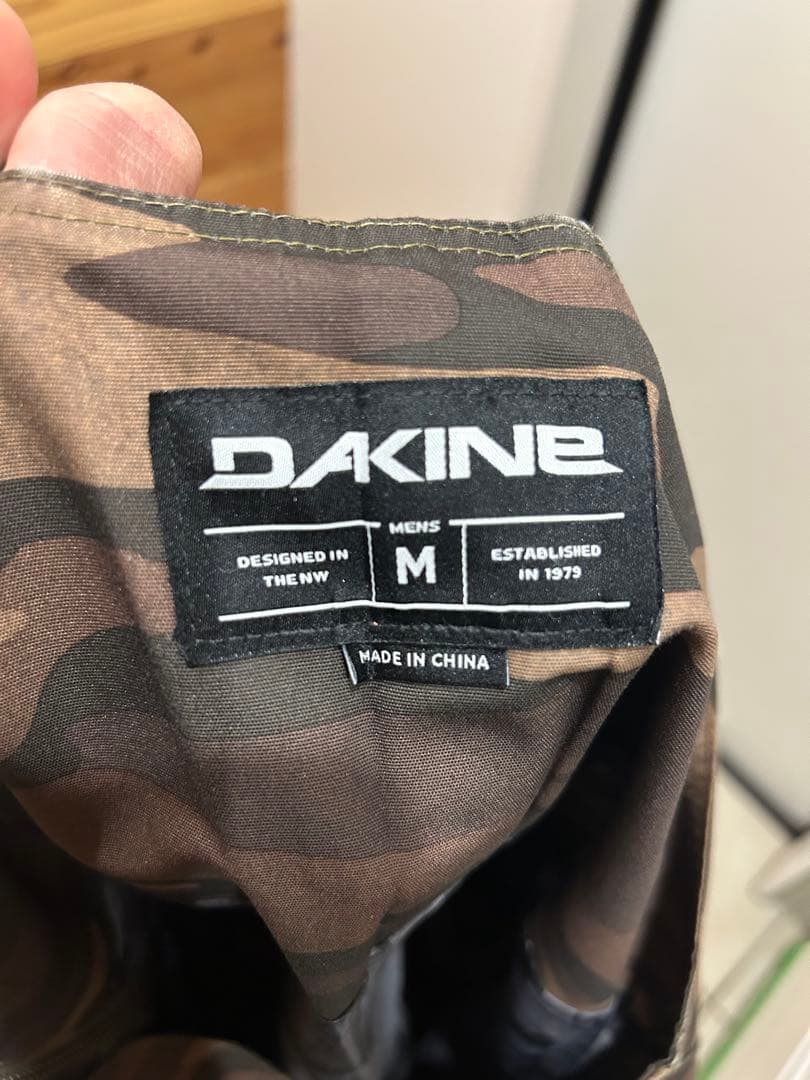 DAKINE カモフラージュ ビブパンツ M