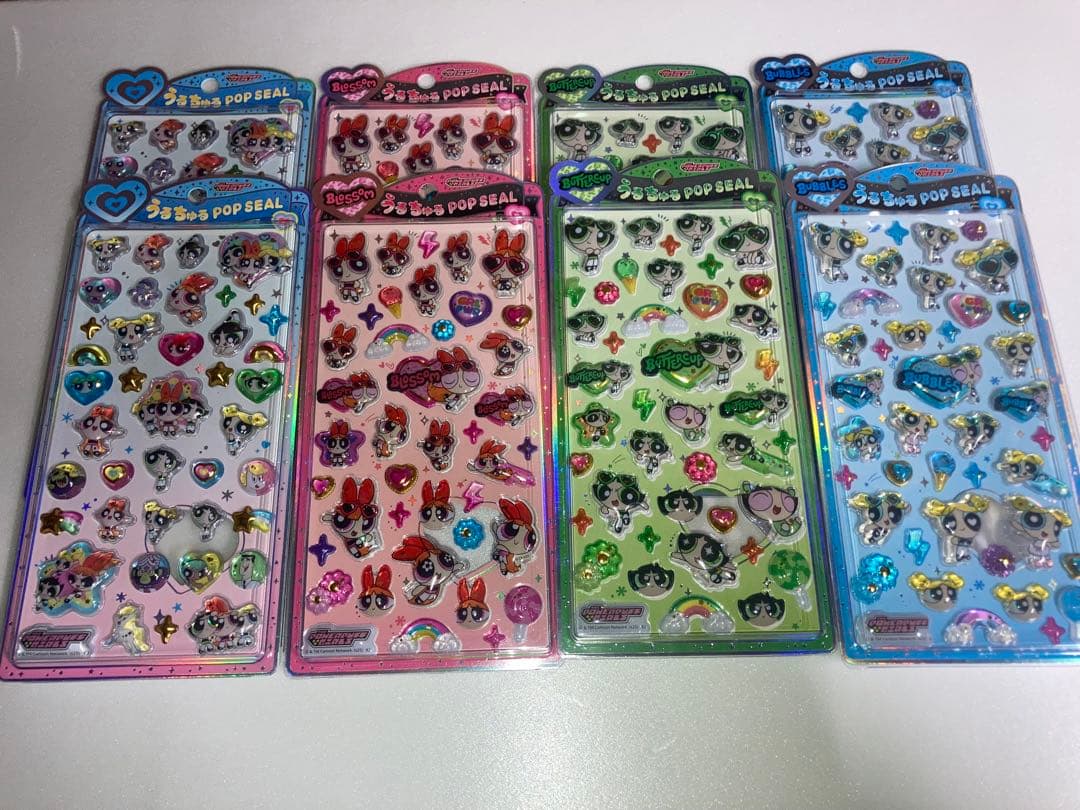 国内完全正規品うるちゅる POPシールパワーパフ4種✕2セット(最終値下げ)