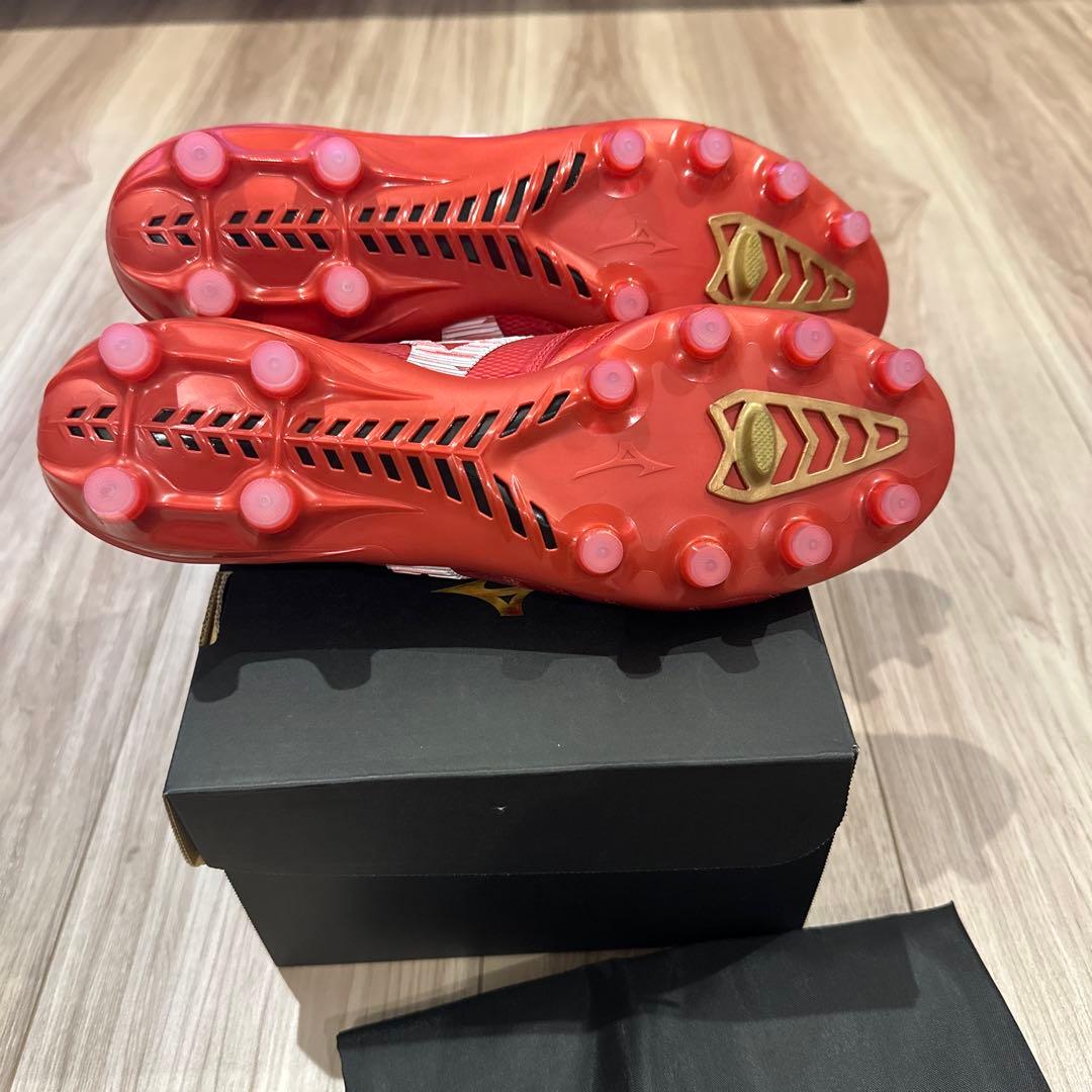 ミズノ モレリア ネオ IV ベータ JAPAN 4 β ルビーレッド