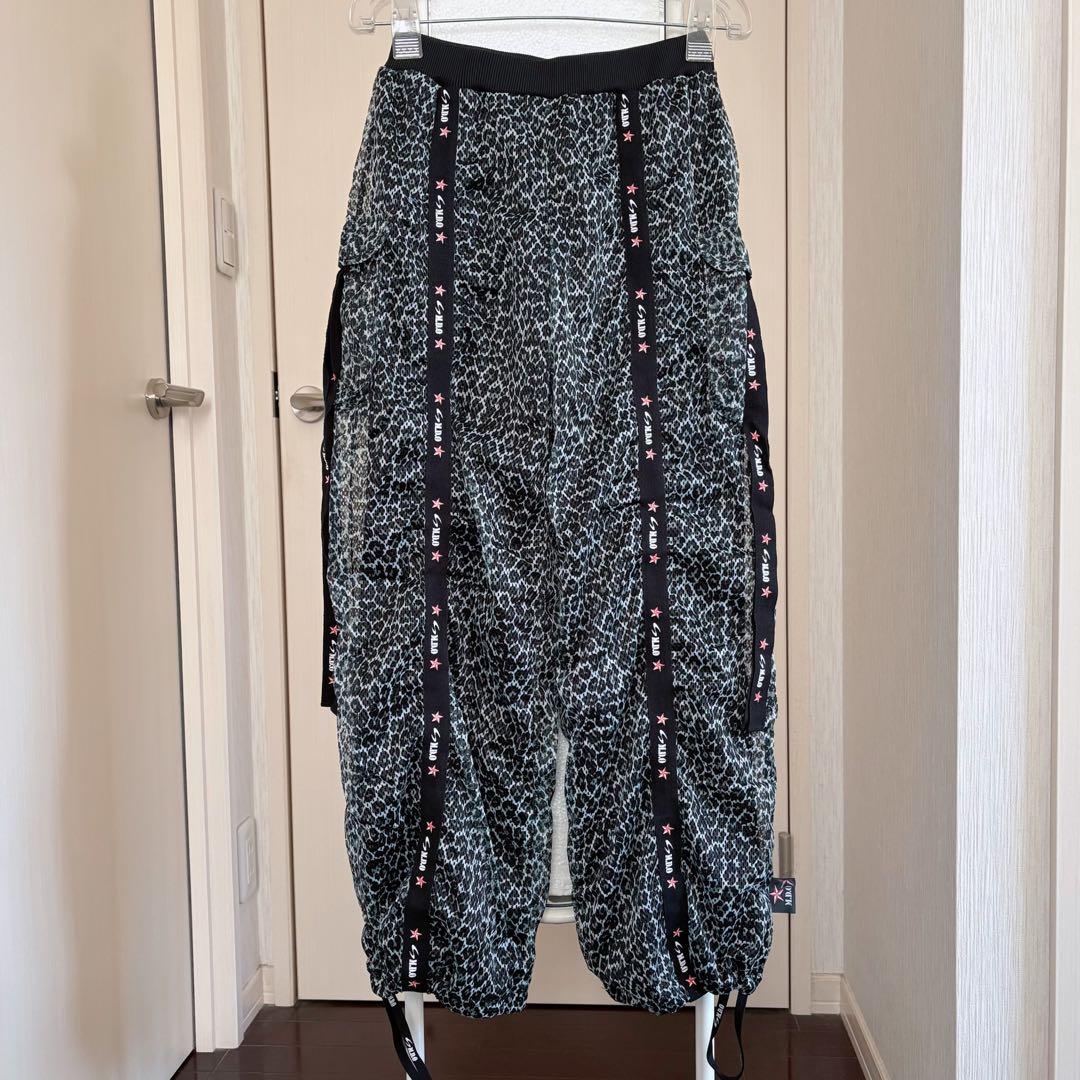 希少！【新品】《M.D.O》フィットネス★パンツ　ヒョウ柄メッシュ素材・男女兼用