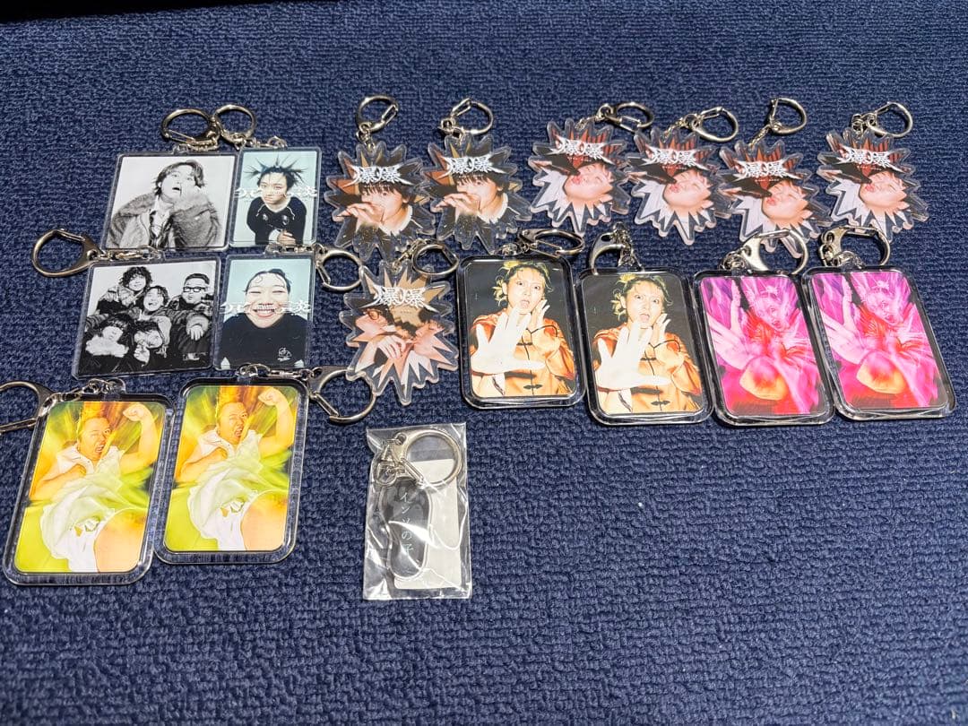 ラランド　アクリルキーホルダー　18点