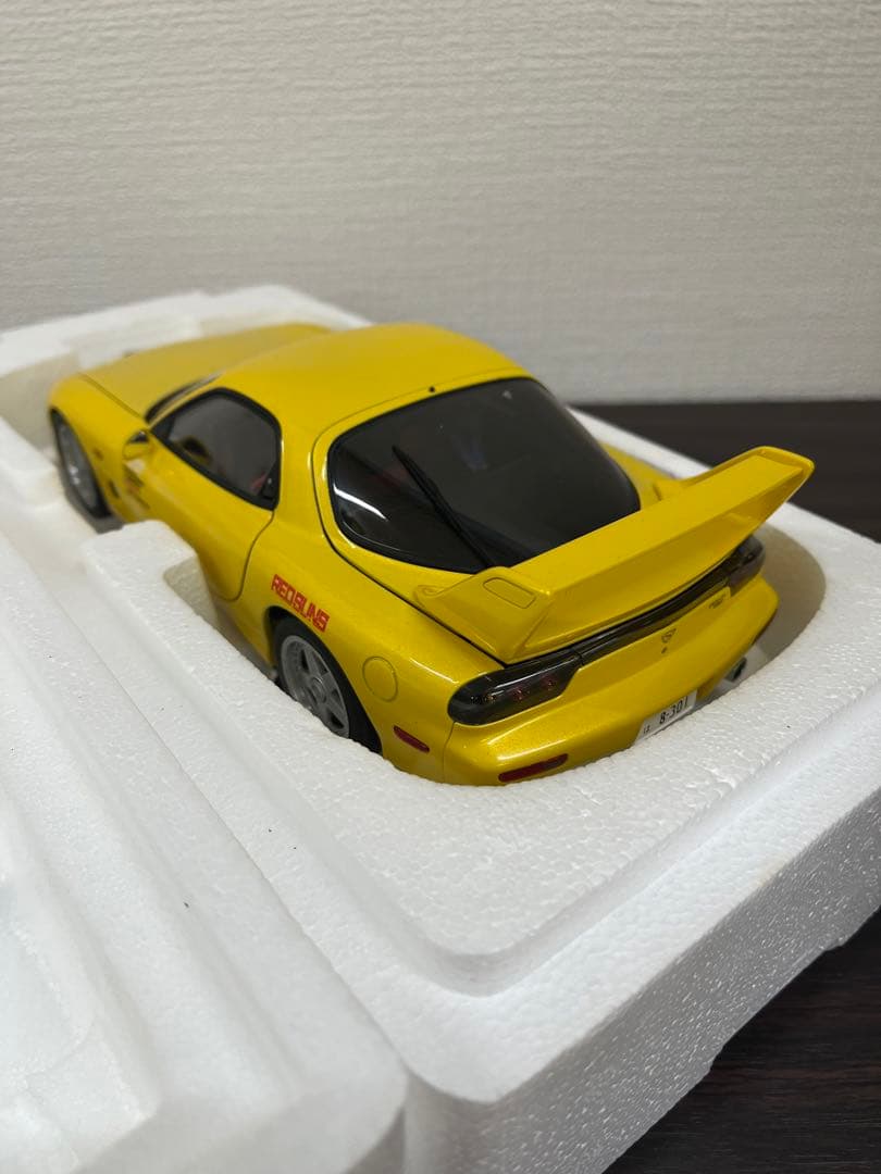 オートアート頭文字D 1/18 Mazda RX-7 FD