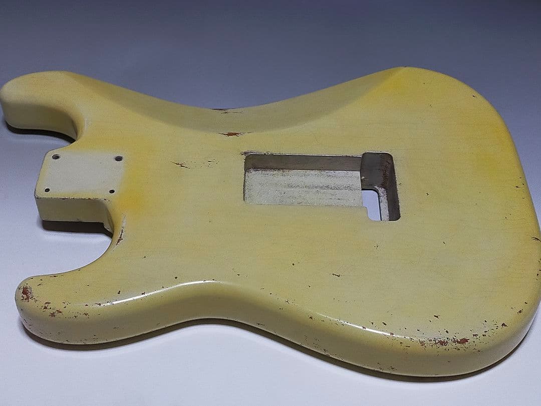 フェンダージャパンネック/マホガニー2Pレリックボディ