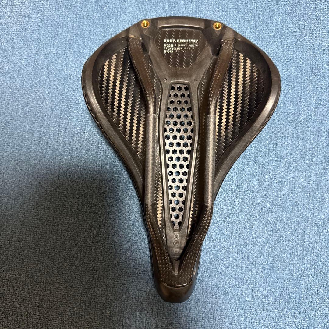 ユチャ　S-WORKS POWER WITH MIRROR サドル 143