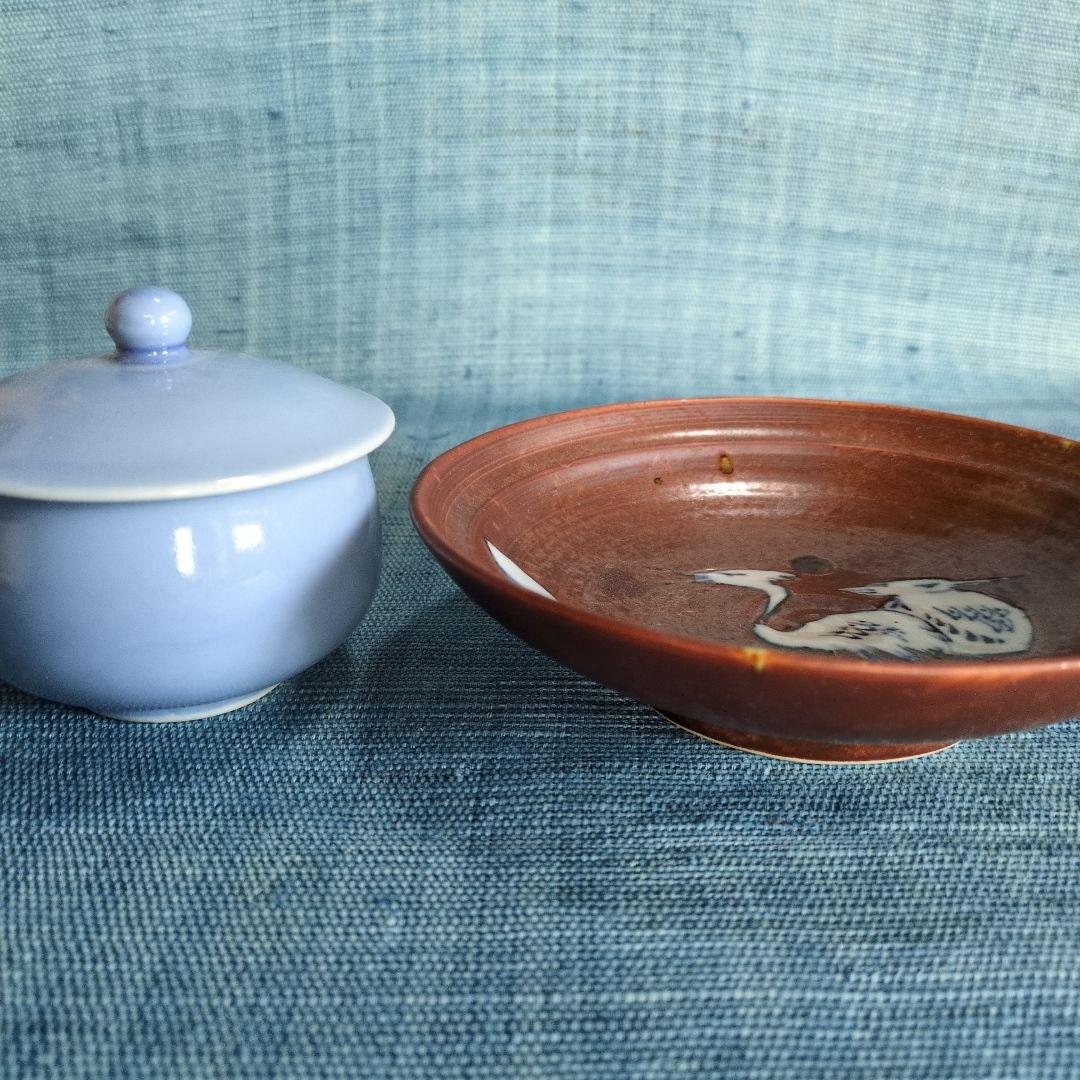 貴祥窯蓋付き湯呑みと中皿