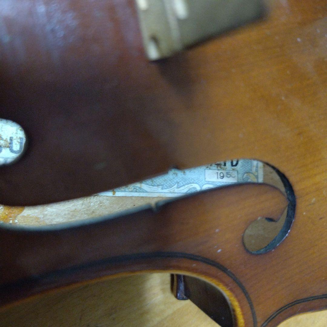 ♥大特価♥スズキ4/4♥ NO．11 ♥弓、ケース、松脂付き