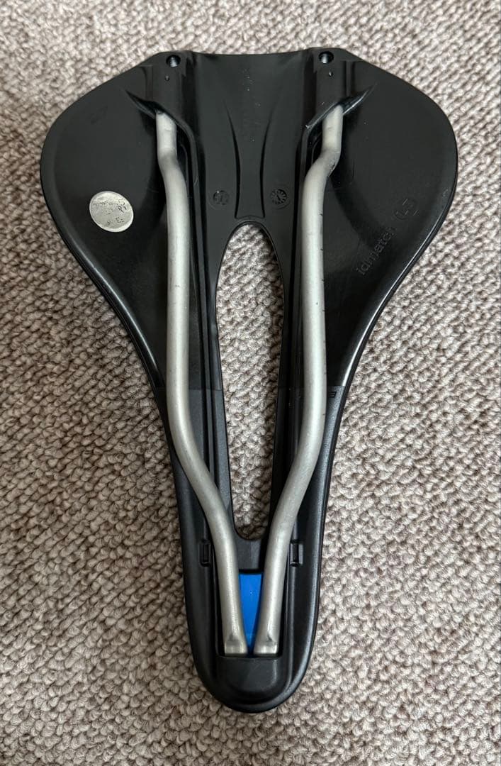 セライタリア NOVUS BOOST EVO Ti316 スーパーフロー　サドル